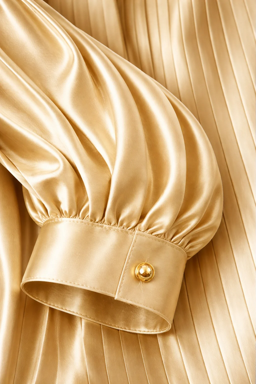 Golden Silk Crush Co-ord Se - Image 2